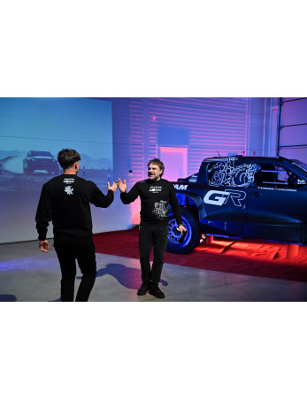 KOMANDA vyriškas džemperis | Benediktas Vanagas I Dakaras 2026